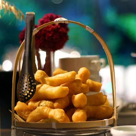 Sora Resort & Suites Sukhumvit