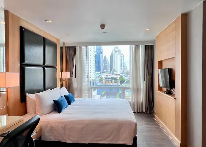 Sora & Sukhumvit