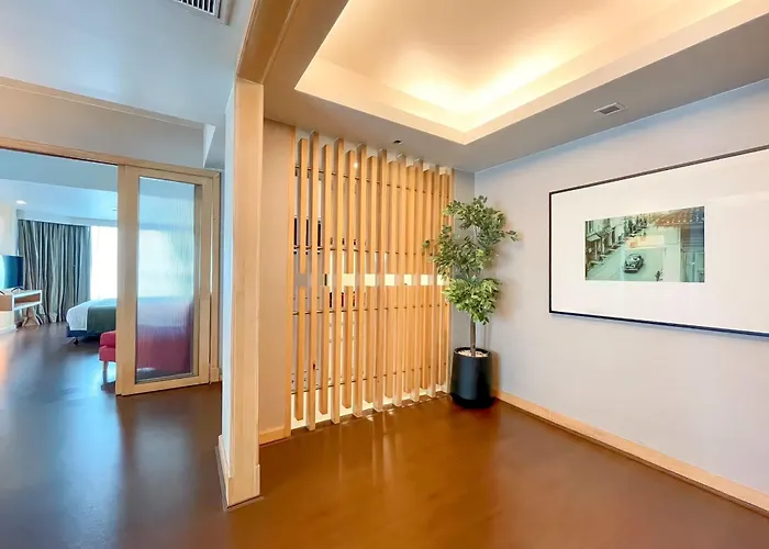 Hotel Sora & Sukhumvit