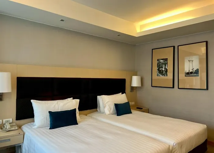 Sora & Sukhumvit Hotel