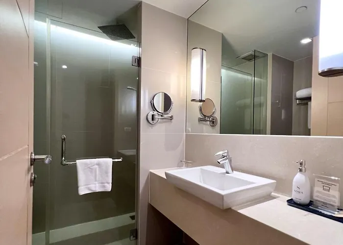 Hotel Sora & Sukhumvit
